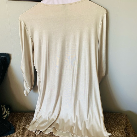 3/4 sleeve beaded neck top - Picture 6 of 6